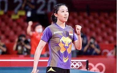 别人发早餐怎么幽默回复（别人发早餐怎么幽默回复他）