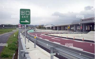 过年童谣顺口溜 人教版(过年童谣顺口溜 人教版图片)