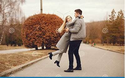 白色的圆圆的菜叫什么(白色的圆圆的菜叫什么菜)