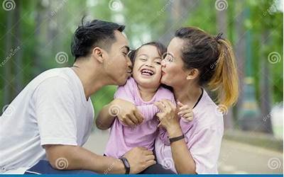 自热锅煲仔饭怎么用的视频（自热锅煲仔饭怎么用的视频教程）