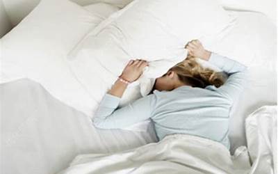 遗传性狐臭怎么解决根除方法(遗传性狐臭怎么解决根除方法视频)